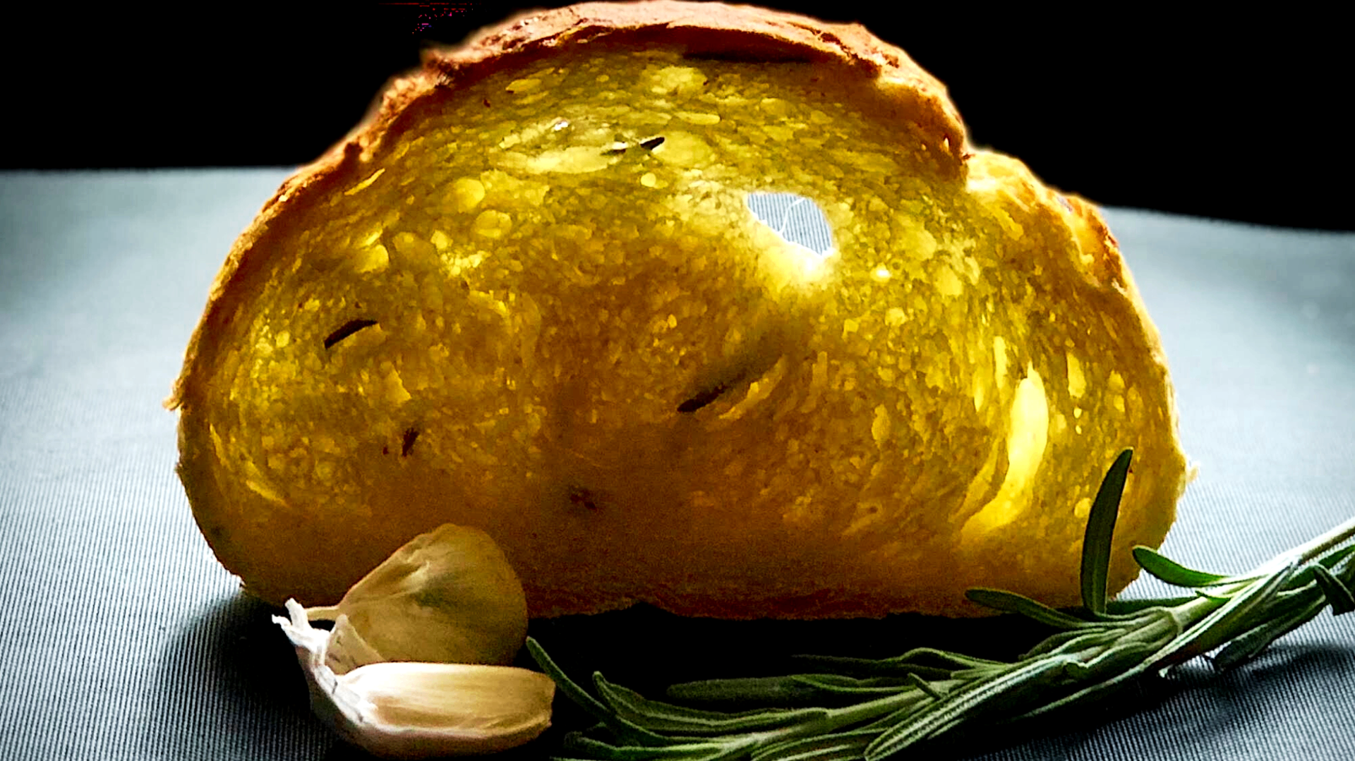 Rosemary Garlic Parmesan Loaf